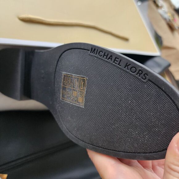 Michael Kors Rory Leather Riding Boot Women’s Size 6 New In Box Black Tan - Picture 8 of 10